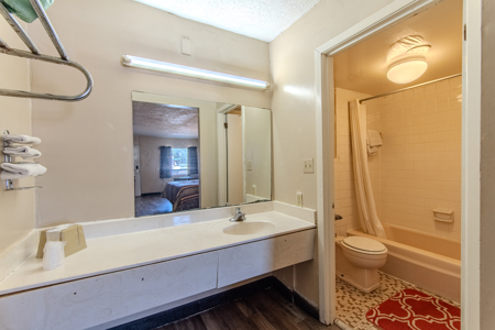 Established Motel for Sale in Humboldt, Tennessee - image 19