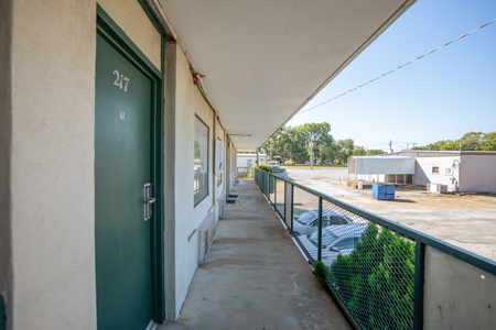 Established Motel for Sale in Humboldt, Tennessee - image 7