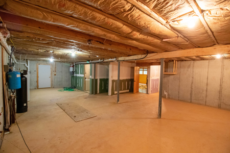 Log Home For Sale at Online Auction in Roscoe, New York - image 25