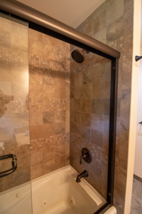 Log Home For Sale at Online Auction in Roscoe, New York - image 17