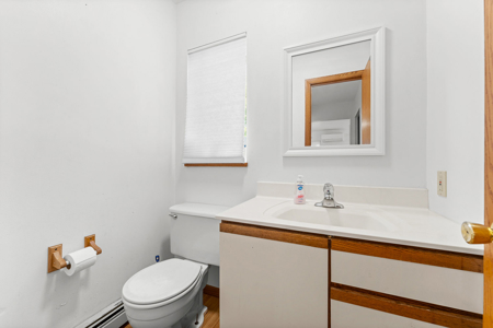 Custom home in Carter’s Subdivision, Elroy WI - image 28