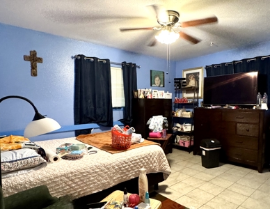 5-Bedroom Home in Corpus Christi – Room for Everyone! - image 10