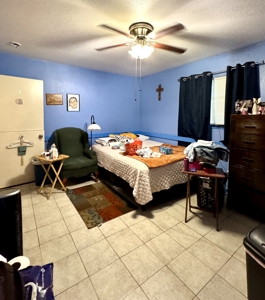 5-Bedroom Home in Corpus Christi – Room for Everyone! - image 9
