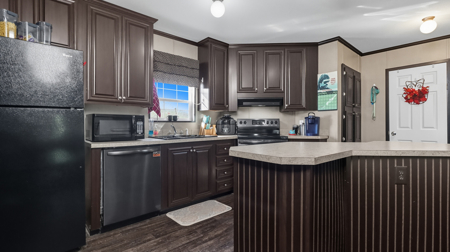 Discover the Perfect Blend of Comfort and Country Living - image 10