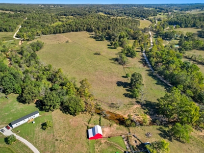 Discover the Perfect Blend of Comfort and Country Living - image 29