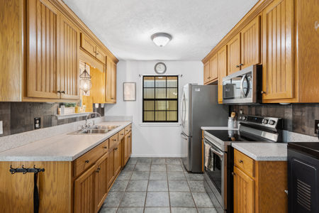 Riverfront Home For Sale On The Suwannee River - image 11