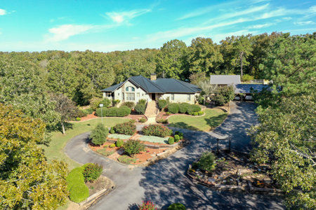 Beautiful Country Home For Sale on 6.5 Acres in Beebe, AR - image 2