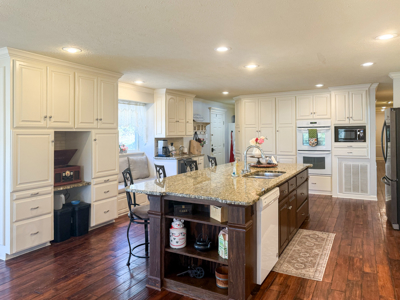 Beautiful Country Home For Sale on 6.5 Acres in Beebe, AR - image 13