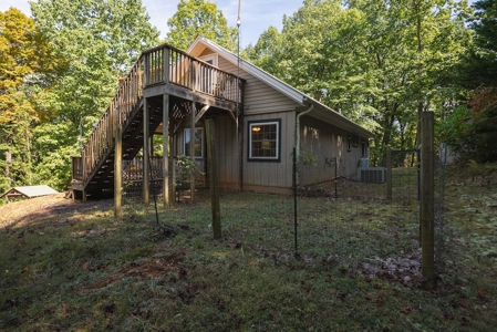 Country Home and Land for Sale at Auction in Elkin NC - image 34