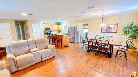 Home And Land For Sale In Lafayette County!!! - image 7