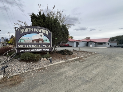 Eastern Oregon North Powder Cafe & Lounge - image 3