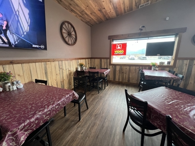 Eastern Oregon North Powder Cafe & Lounge - image 10