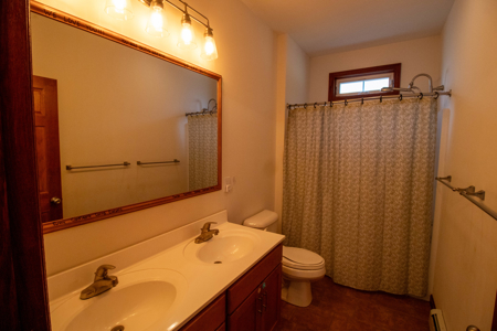 Country Home With Acreage For Sale in Roscoe, New York - image 34