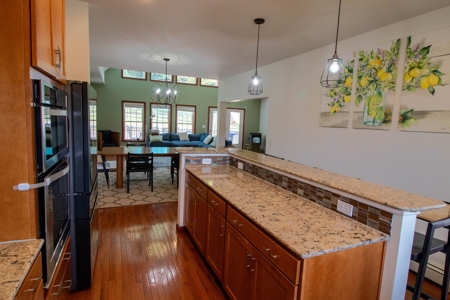 Country Home With Acreage For Sale in Roscoe, New York - image 10