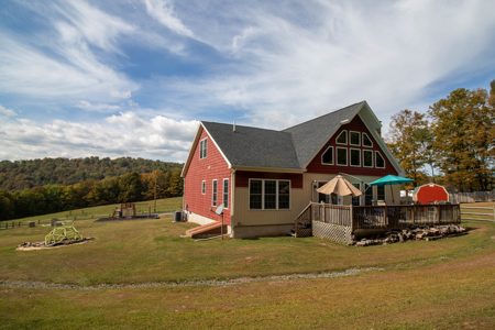 Country Home With Acreage For Sale in Roscoe, New York - image 47
