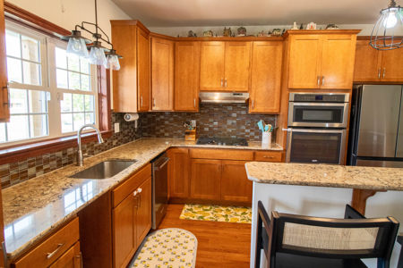 Country Home With Acreage For Sale in Roscoe, New York - image 12
