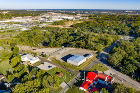 Industrial Building and Land For Sale - image 14