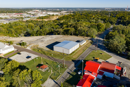 Industrial Building and Land For Sale - image 15