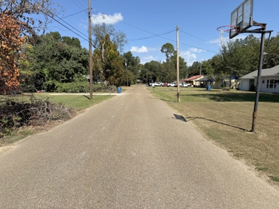 Residential Lot in Town For Sale - Winnsboro - Wood County, Texas - image 4