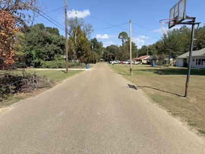 Residential Lot in Town For Sale - Winnsboro - Wood County Texas - image 4
