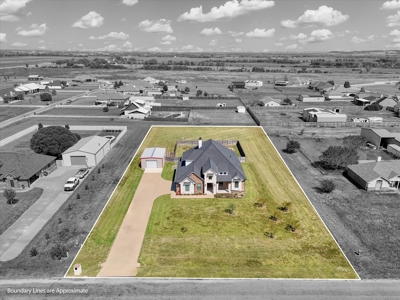 Modern 4-Bedroom Home with Workshop on One Acre in Moody ISD - image 1