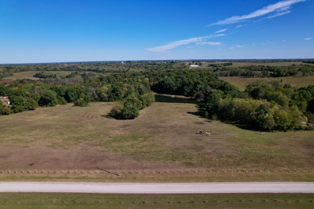 40 Acres with Home and Hunting Land Near Maysville MO - image 15