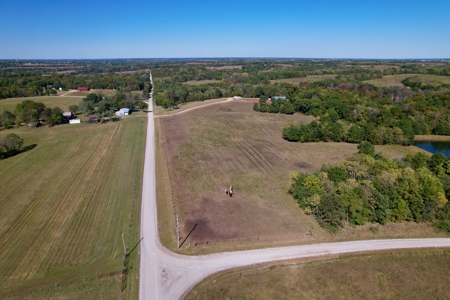 40 Acres with Home and Hunting Land Near Maysville MO - image 13