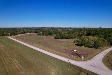 40 Acres with Home and Hunting Land Near Maysville MO - image 27