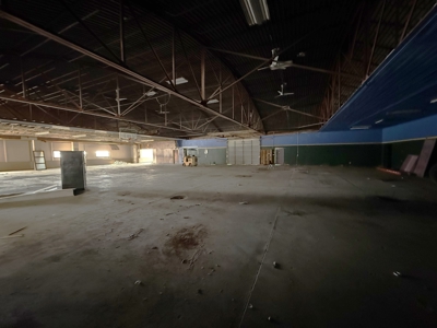 Commercial Building close to downtown in Alva, OK - image 8