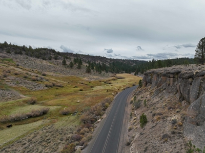 Eastern Oregon Cricket Creek Acres - image 40