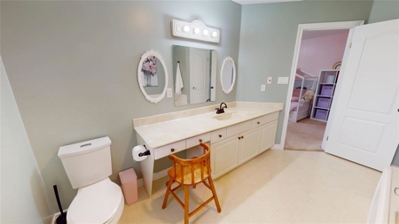 Country Home For Sale In Oil Springs - image 30