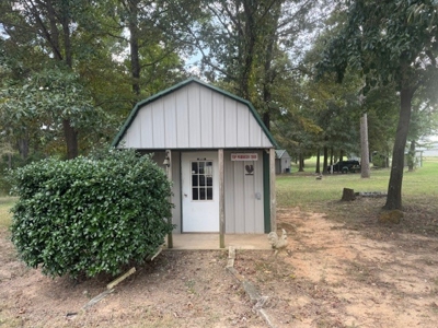 Highly Productive Poultry Farm Located in Wood County Texas - image 15