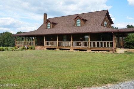 43 Acres of Beautiful Pasture with a Dream Farmhouse - image 1