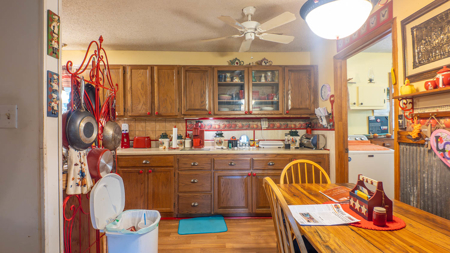 Country Home and 10 Acres for sale in the Arkansas Ozarks - image 19