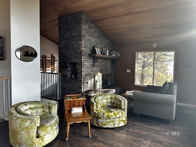 Charming Mountain Home on 40 Scenic Acres in Cedarville - image 29