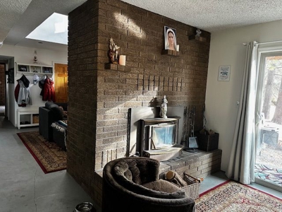 Charming Mountain Home on 40 Scenic Acres in Cedarville - image 31