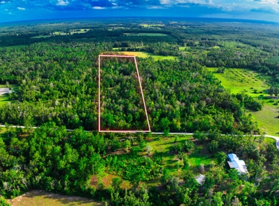 6.45 Acres of peaceful country living located off Bulb Farm Road - image 3