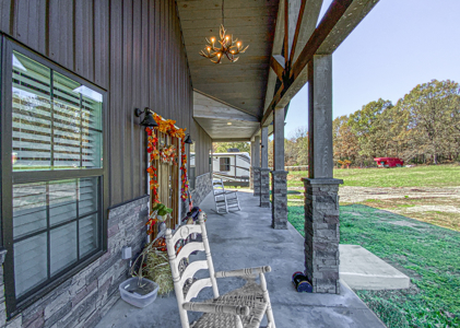 Ozark Equine Property With Country Home, Shop, Horse Barn & Lakes - image 27