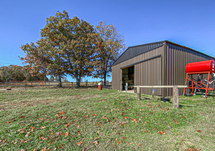 Ozark Equine Property With Country Home, Shop, Horse Barn & Lakes - image 22