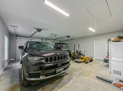 Ozark Equine Property With Country Home, Shop, Horse Barn & Lakes - image 18