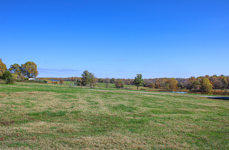 Ozark Equine Property With Country Home, Shop, Horse Barn & Lakes - image 31