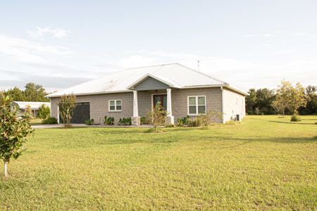 Gorgeous Block Home on 10 acres in Chiefland Astronomy Village!! - image 32