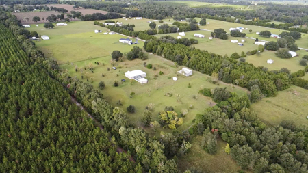 Gorgeous Block Home on 10 acres in Chiefland Astronomy Village!! - image 46