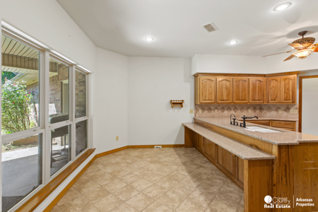 Country home & 64 acres, shop, barn, custom home & guest house - image 4