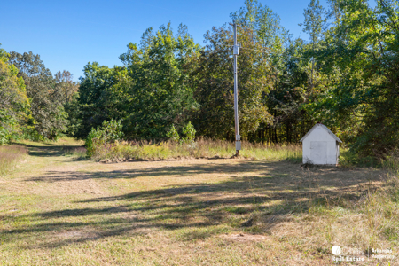 Country home & 64 acres, shop, barn, custom home & guest house - image 36