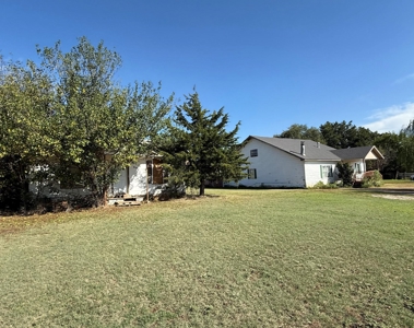 Investment Property In Elk City, Oklahoma - image 2