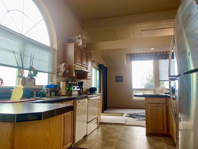 Ranch Life on 78 Acres in Modoc County — Home, Barn & Views - image 10