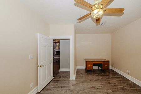 Peaceful Retreat On 25 Acres For Sale In Lake City Florida - image 19