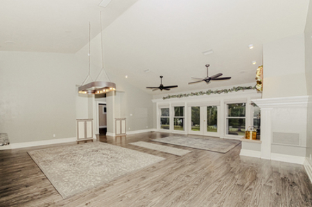 Peaceful Retreat On 25 Acres For Sale In Lake City Florida - image 7