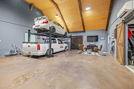 Beautiful Custom Home on 1.5 Acres with no HOA! - image 36